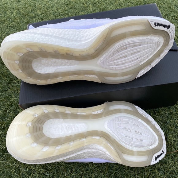 **SOLD!!**Adidas Ultraboost 21 Triple White - Picture 5 of 9